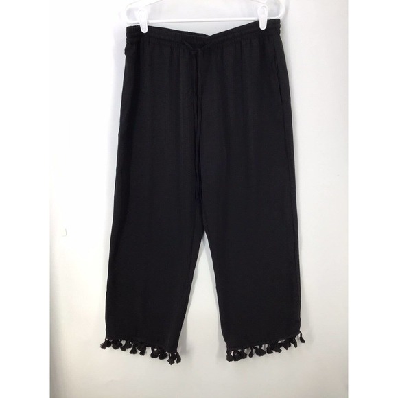 August Silk Elegant Black Cropped Jumpsuit - Picture 2 of 14